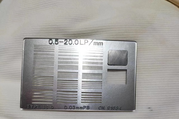 線對卡18D